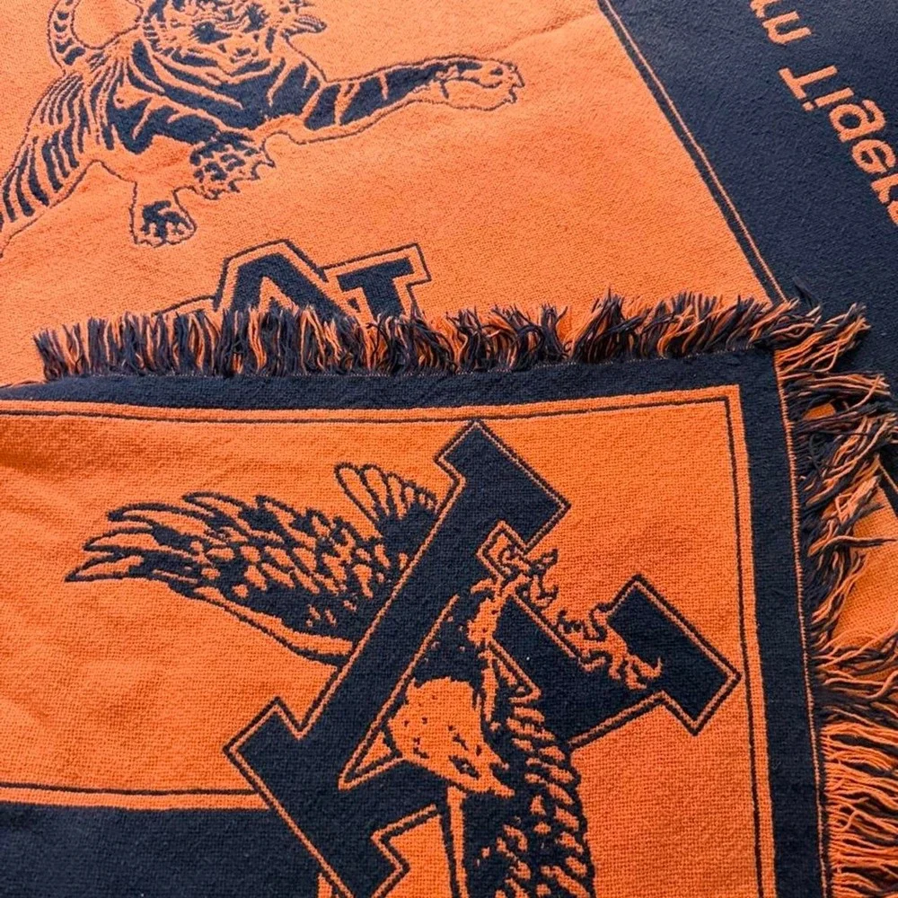 VTG Auburn Tigers 'War Eagle' throw blanket Collage School Decor Home Alabama